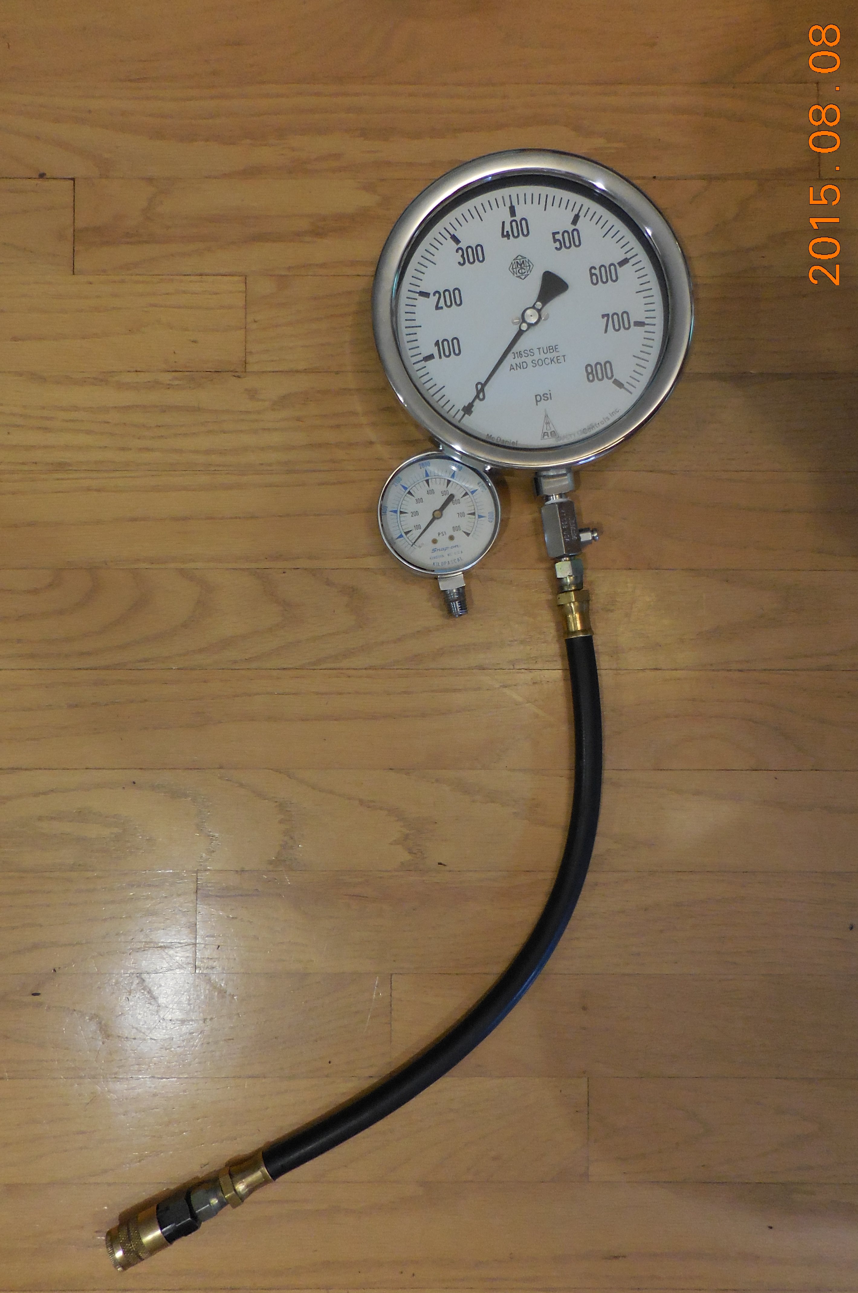 Diesel_Compression_Gauge_08b.jpg