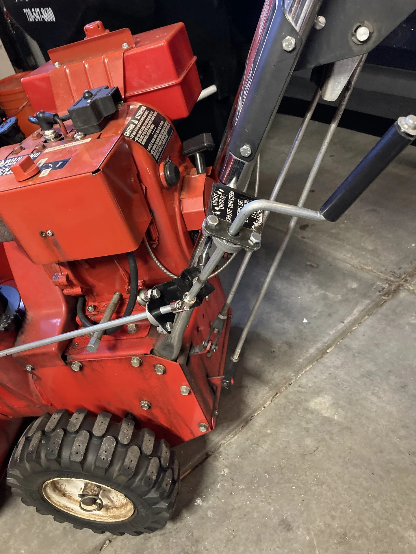 Toro 826 Chute Swivel hand-crank (modified via u-joint)