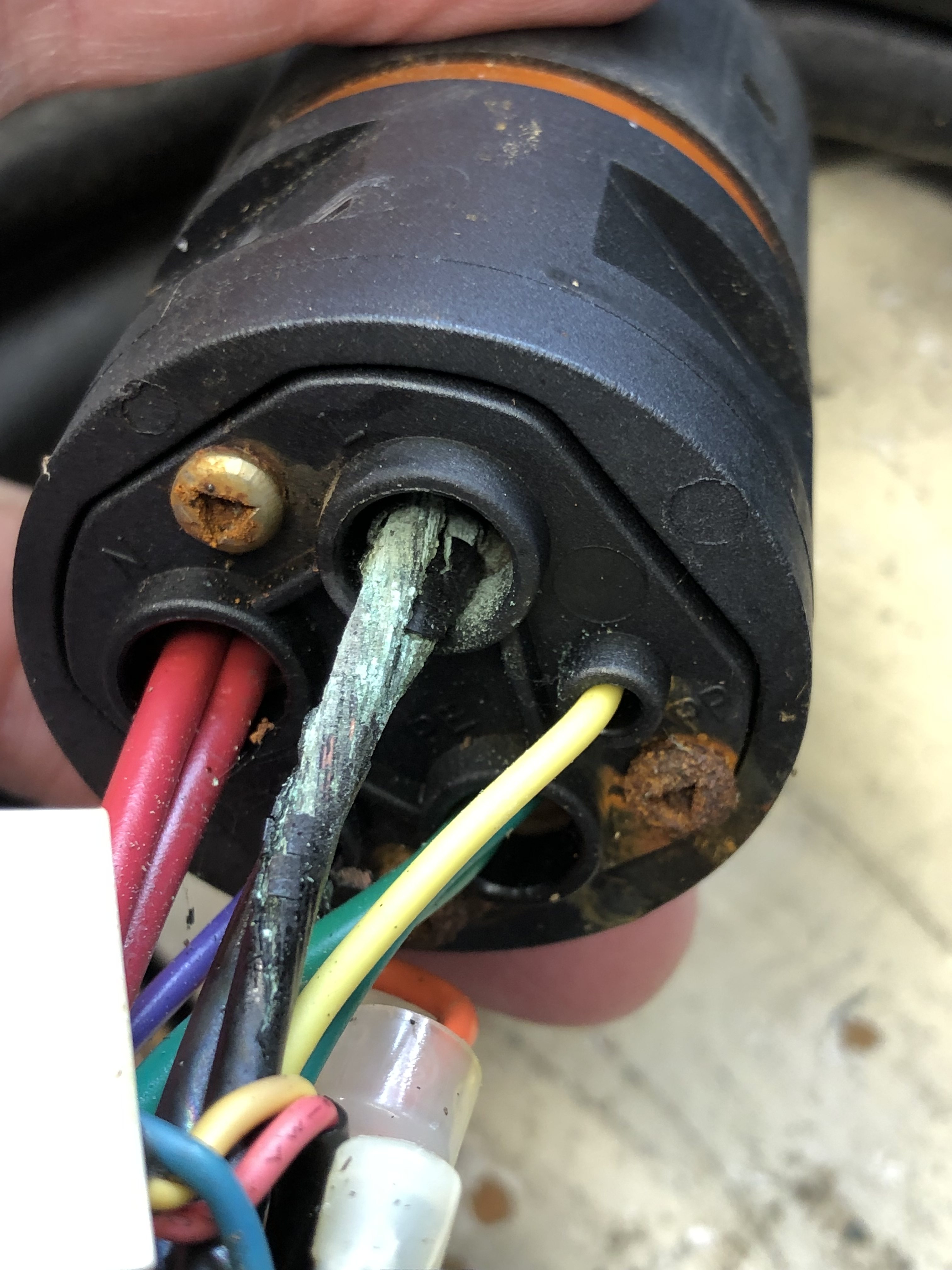 J-Plug failed crimp connection