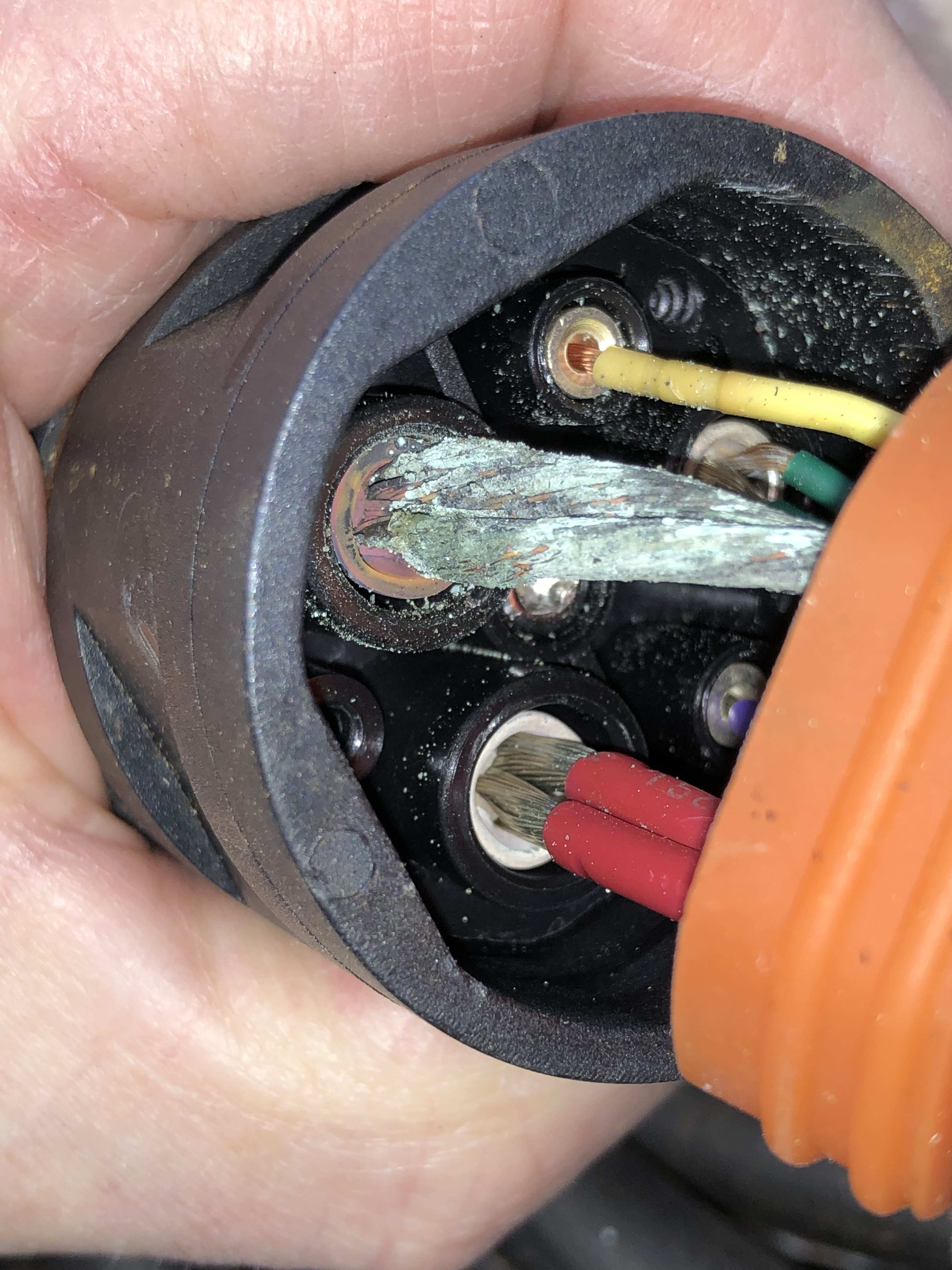 J-Plug failed crimp connection