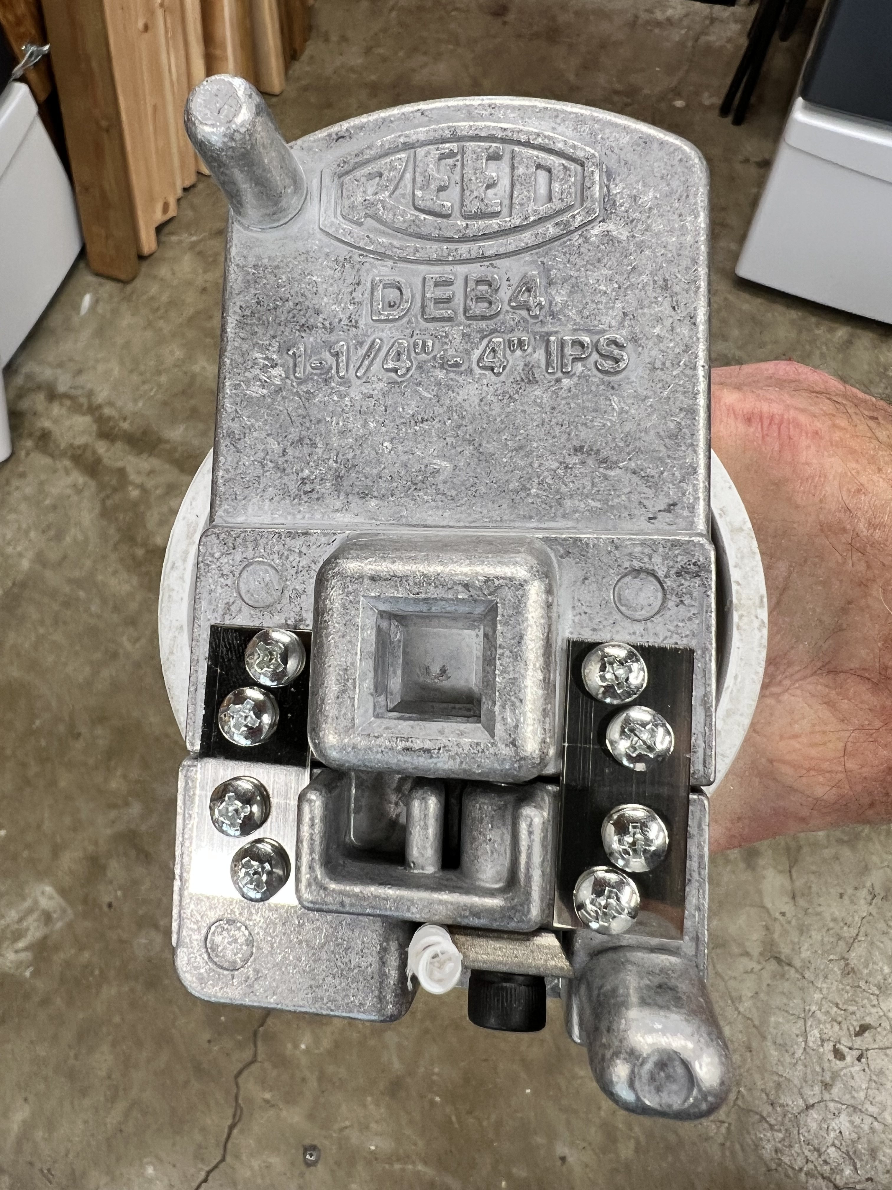 Deburring_Tool_Reed_Tool_DEB4_02b.jpg