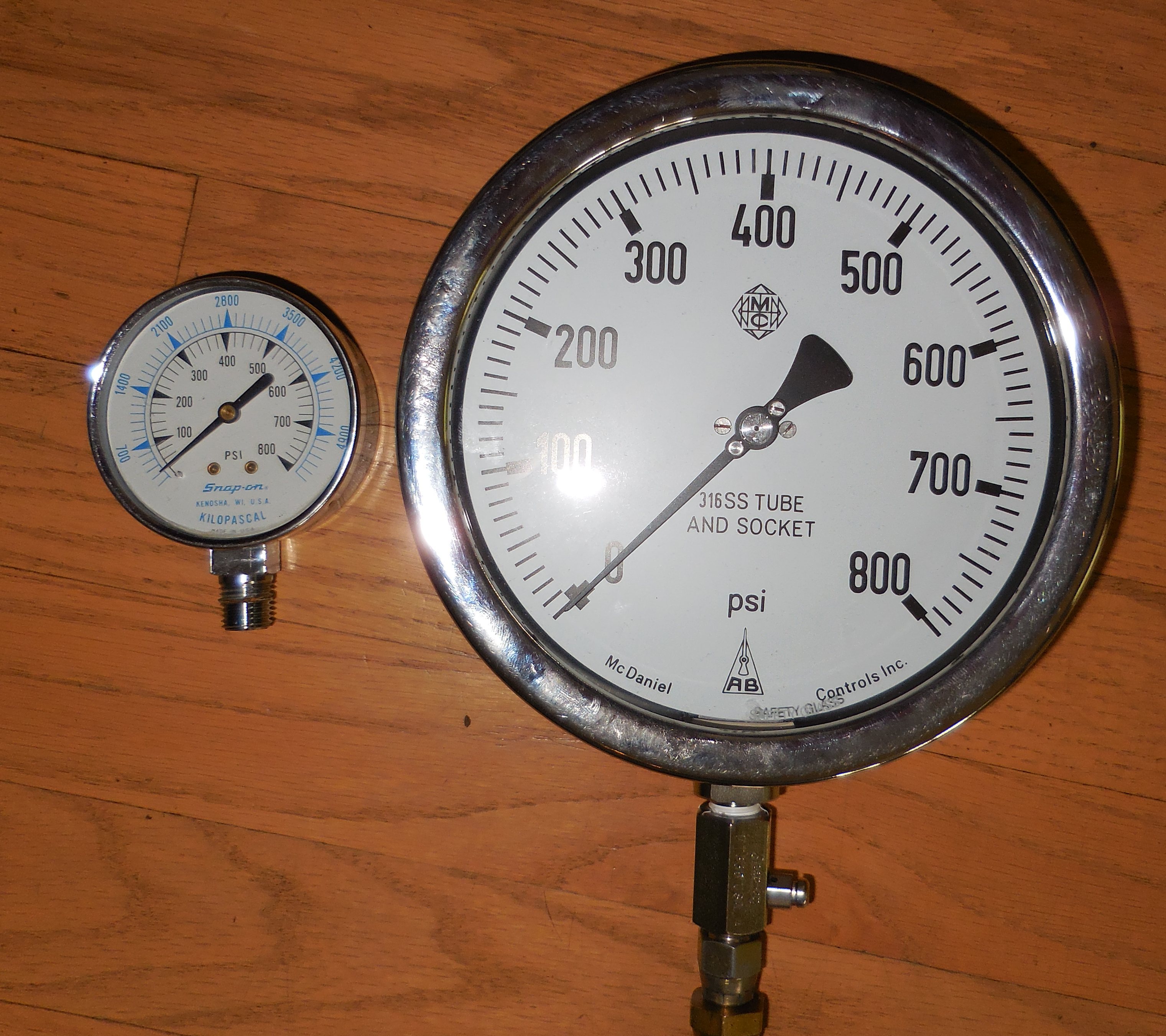 Diesel_Compression_Gauge_09b.jpg