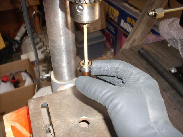 Cleaning the injector nozzle